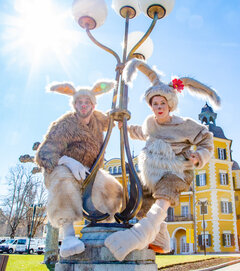 Am Ostermarkt in Velden erwartet Sie ein vielfältiges Angebot an Handwerkskünsten, Naturprodukten und Accessoires, sowie typische Osterschmankerln. 