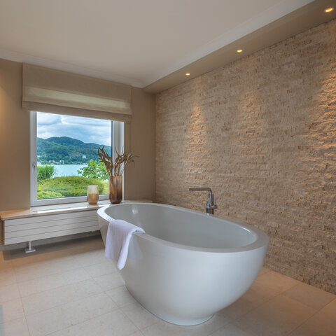 <p>Vitalurlaub im Original FX Mayr Hotel. Wellness, Gesundheit und Krafttanken am Wörthersee.</p>